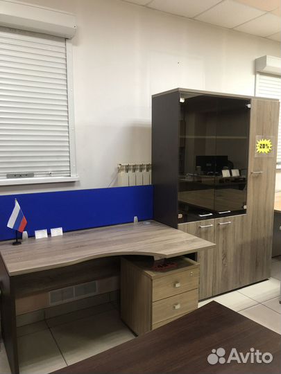 Набор офисной мебели