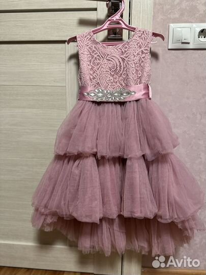Платье праздничное для девочки