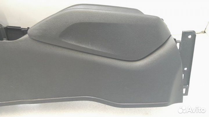 Б/У Б/У Центральная консоль Состояние отличное