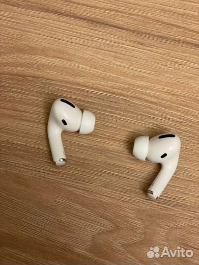 AirPods Pro