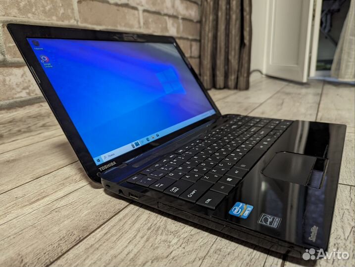 Ноутбук Toshiba i3-3110M/Intel HD 4000/500HDD/4RAM