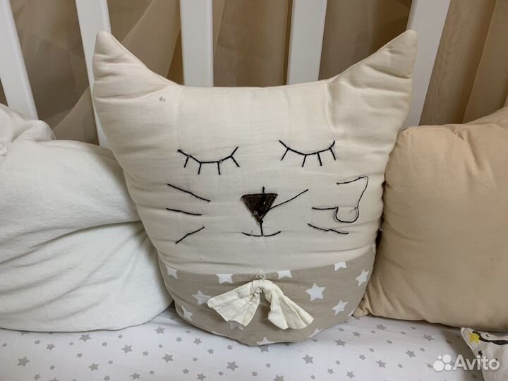 Бортики в детскую кроватку