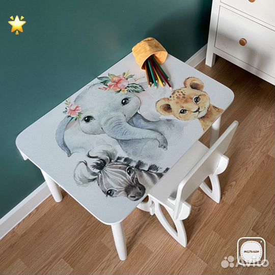 Стол детский и стул из дерева новые