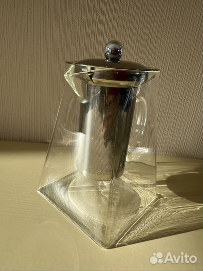 Заварочный стеклянный чайник, 950 мл с ситом