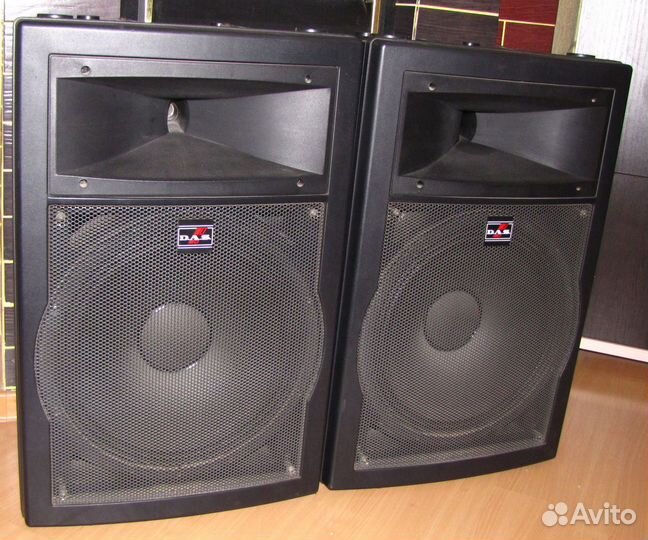 Колонки DAS по 300-600W 2ш 15
