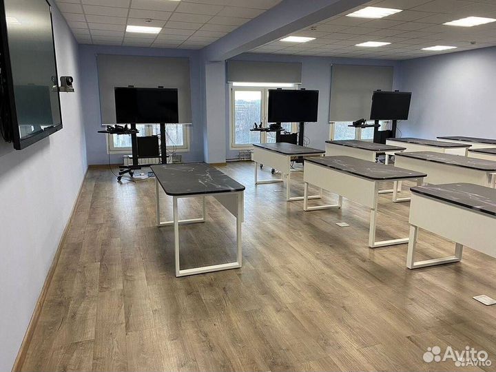 Письменный стол 'Simultaneously Cell'