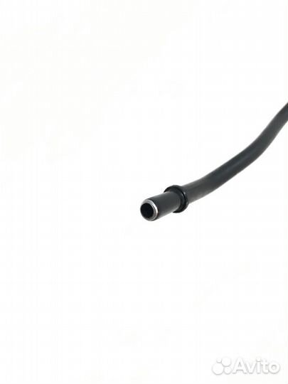 Трубка топливная Land Rover Discovery 3 L319 2.7