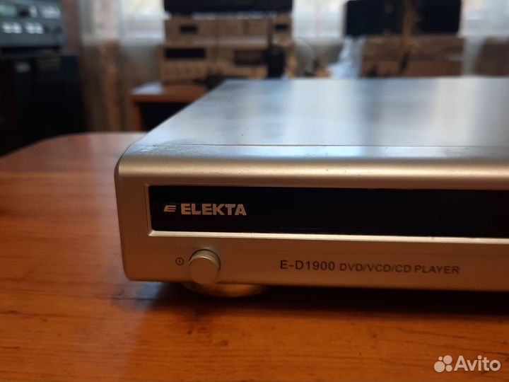 Dvd плеер elekta