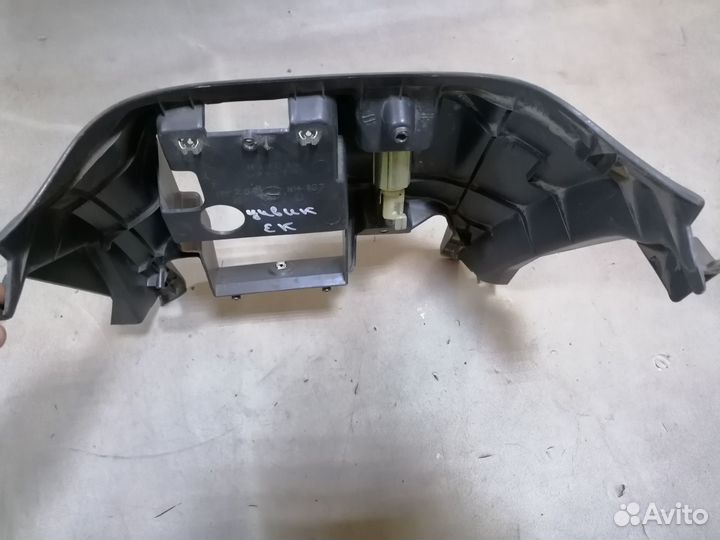 Накладка торпедо с прикур.Honda Civic EK 1995-01