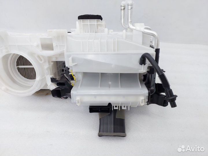 Корпус отопителя Mitsubishi Outlander GF 4B11 2021