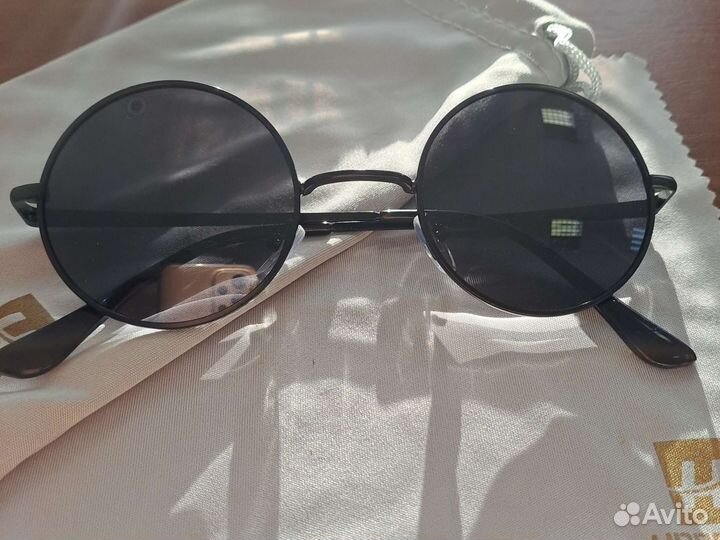 Солнцезащитные очки