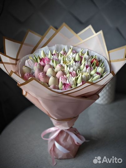 Зефирные тюльпаны, клубника в шоколаде, букеты