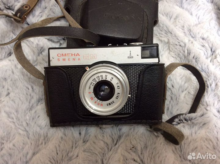 Плёночный фотоаппарат Смена 8М