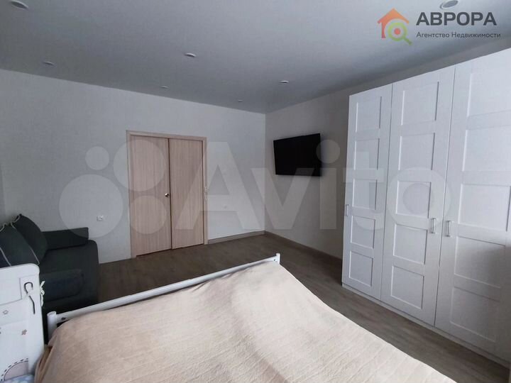 1-к. квартира, 43,3 м², 2/5 эт.