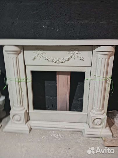 Камин из бетона королевский