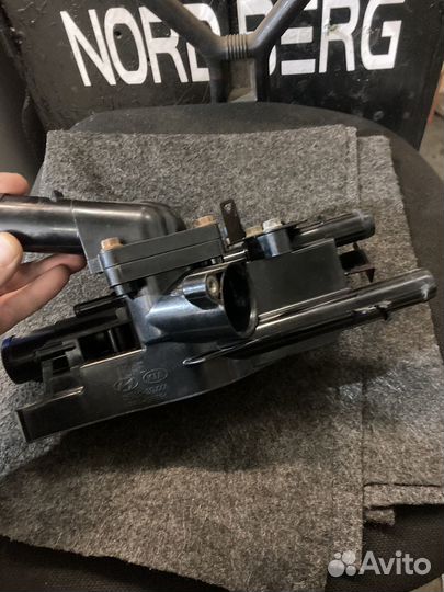 Корпус термостата в сборе KIA sportage 3