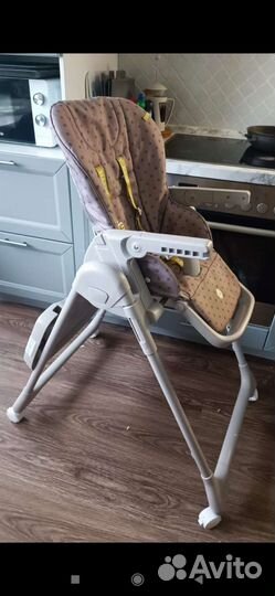 Стул для кормления