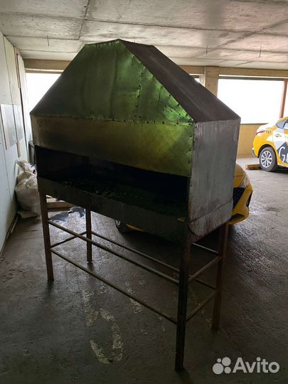 Кованые мангалы с крышей