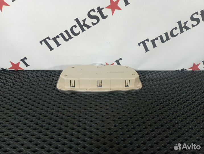 Плафон внутреннего освещения 2023г