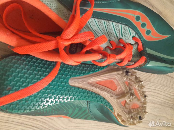 Шиповки для бега женские