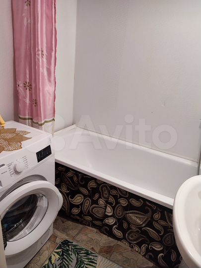 2-к. квартира, 54,2 м², 1/3 эт.