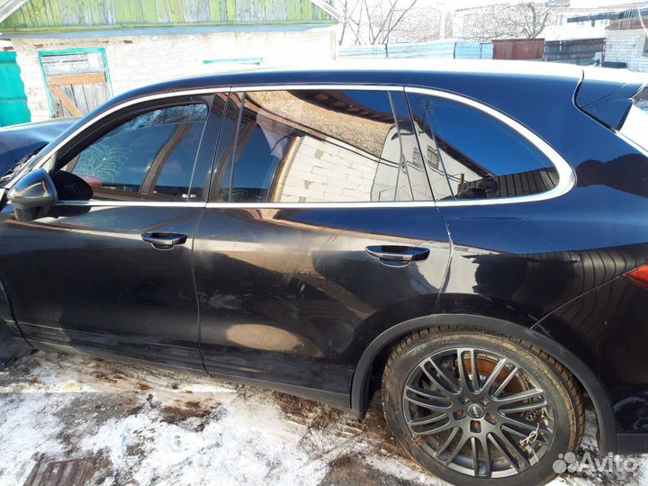 Porsche cayenne 958 3.0tdi 2010 год