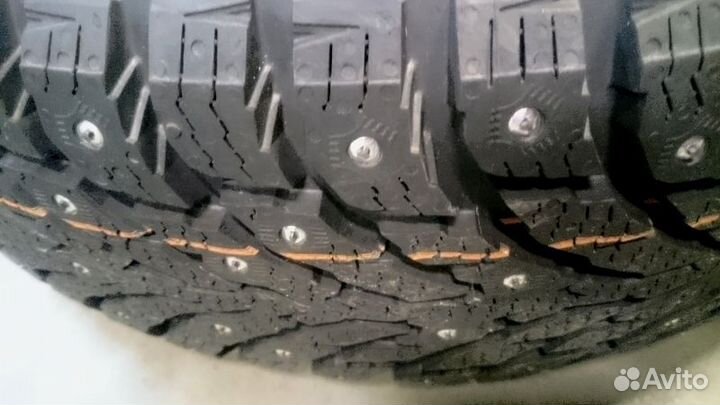 Nokian Tyres Hakkapeliitta 9 205/60 R16 96T