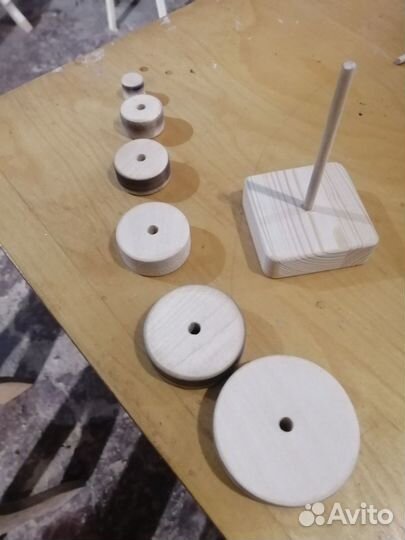 Детская деревянная пирамидка игрушка