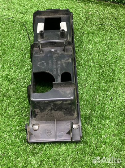 Карман Audi Allroad C5 BES 2003