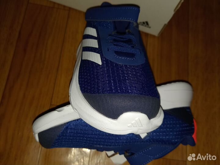 Кроссовки Adidas Duramo