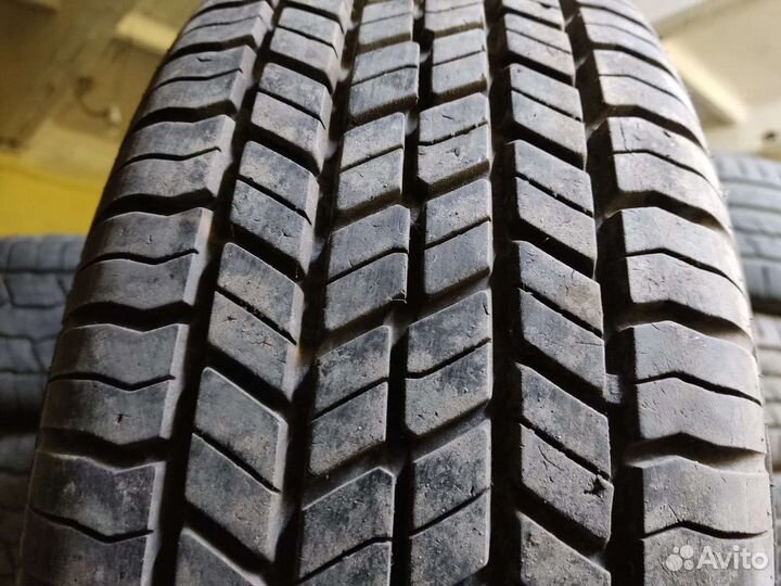 Yokohama Geolandar G035 215/60 R16