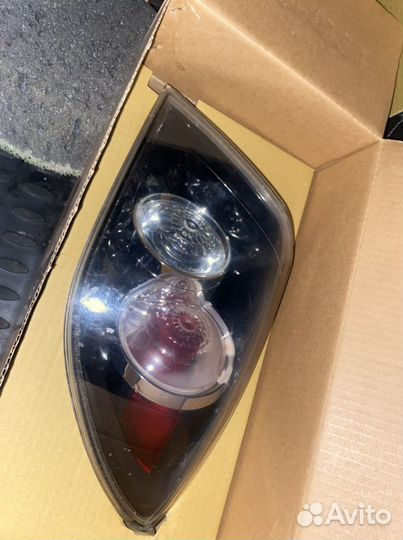 Фонарь задний mazda 3 bk хэтчбек