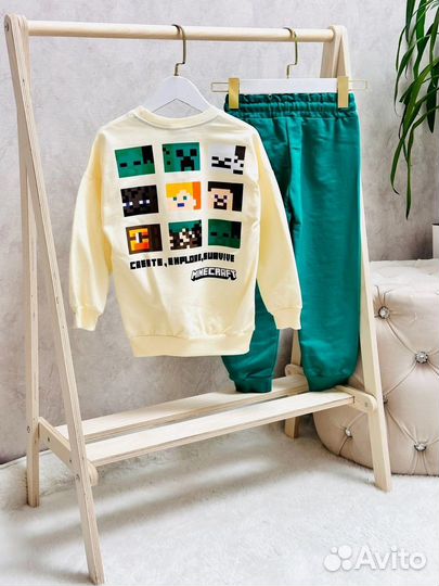 Спортивный костюм