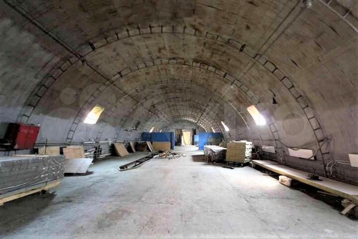 Склад легкое производство, 5680 м²