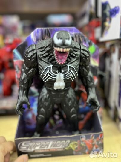 Фигурка Venom