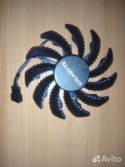 Кулер для видеокарты 75 мм