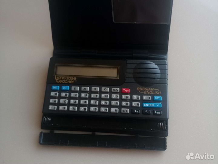 Электронный переводчик Ectaco ER2001TS