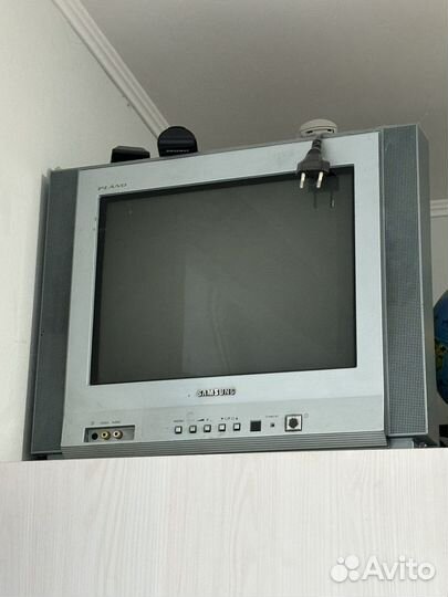 Телевизор samsung
