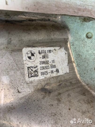 Насадка глушителя правая Bmw X5 G05 2018