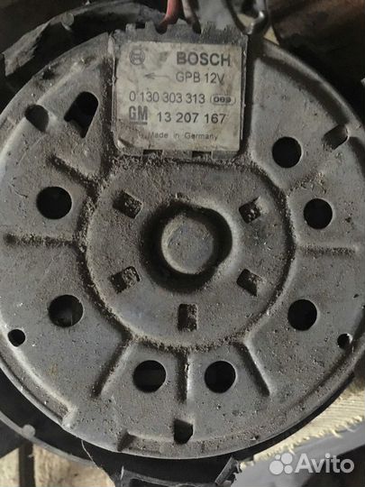 Моторчик вентилятора Opel Astra H/G Zafira B