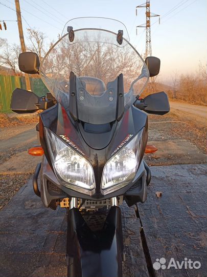 Suzuki V-Strom DL-1000