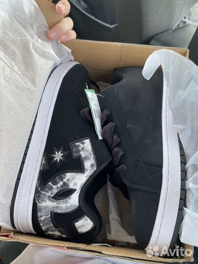 Dc shoes court graffik дутыши