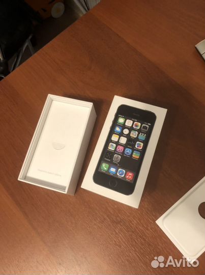 Коробка от iPhone 5s