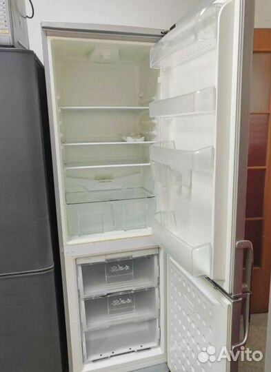 Узкий Холодильник бу 54 см