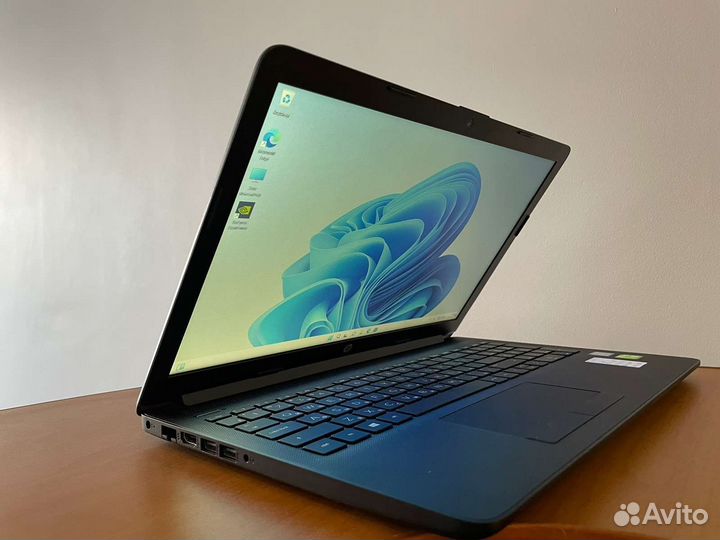 Ноутбук HP i3-8130U 8gb SSD+HDD MX150 2gb