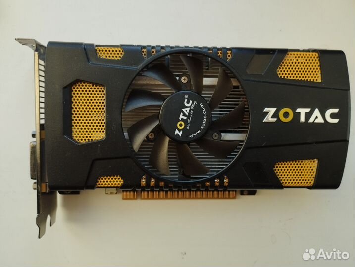 Видеокарта GTX 550Ti