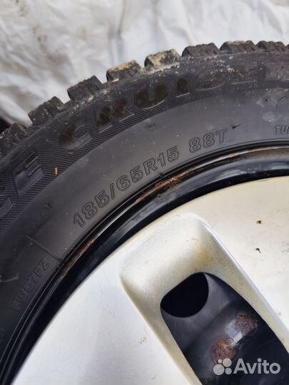 Kumho Ecsta KU19 185/65 R15