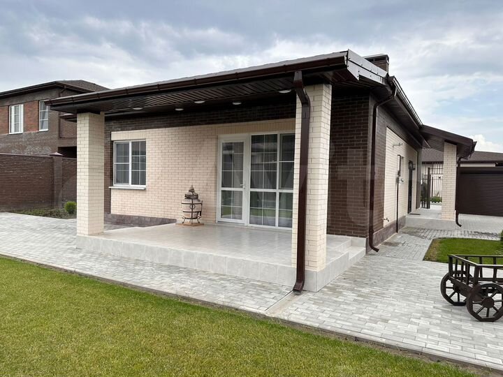 Дом 100 м² на участке 5 сот.