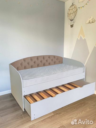 Кровать лдсп мягк спинка для малыша 2е спальное