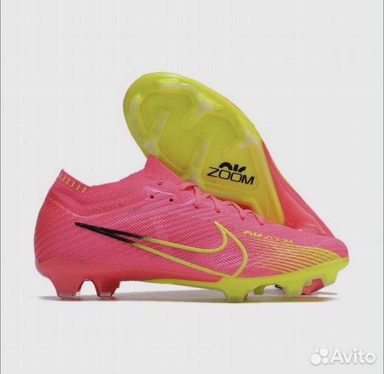 Футбольные бутсы nike